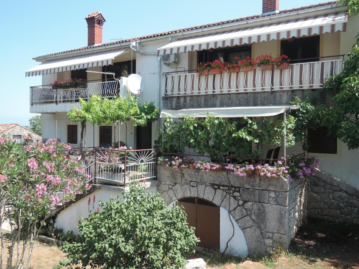 Apartments Sabina I Grapes Malinska Extérieur photo